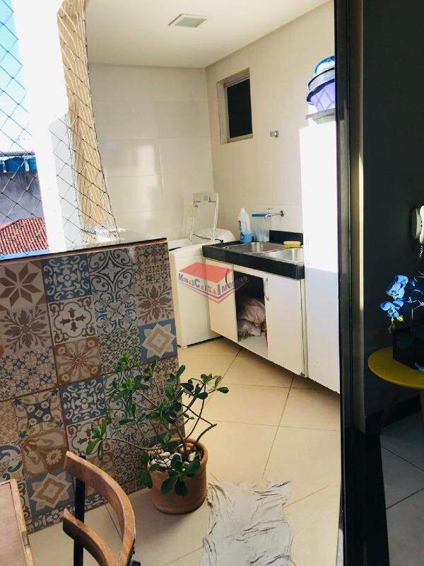 Apartamento à venda com 4 quartos, 160m² - Foto 20